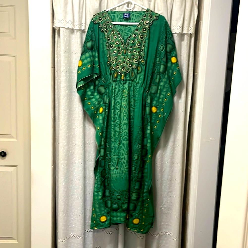 Green Kaftan with gold sparkles
